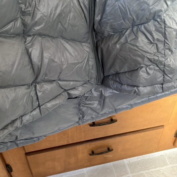 Puff jacket grey , very comfy - Picture 7 of 16